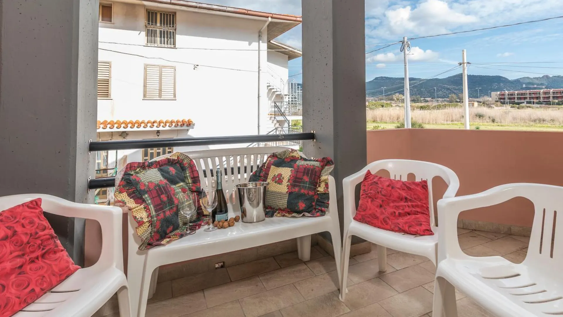 Residence 4 Colonne - Happy Rentals 博萨 公寓